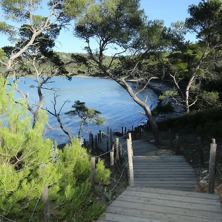 ホテル Les Medes 3*