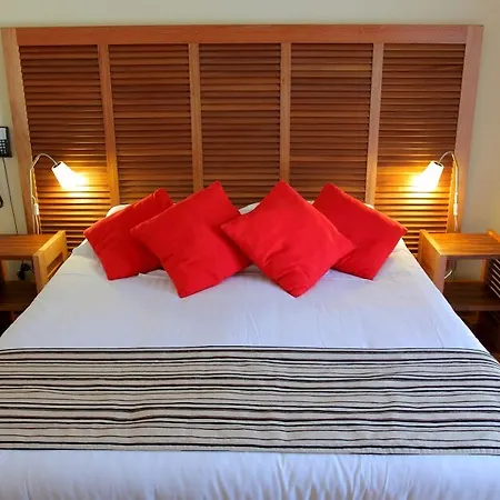 Les Medes ホテル ポルクロール